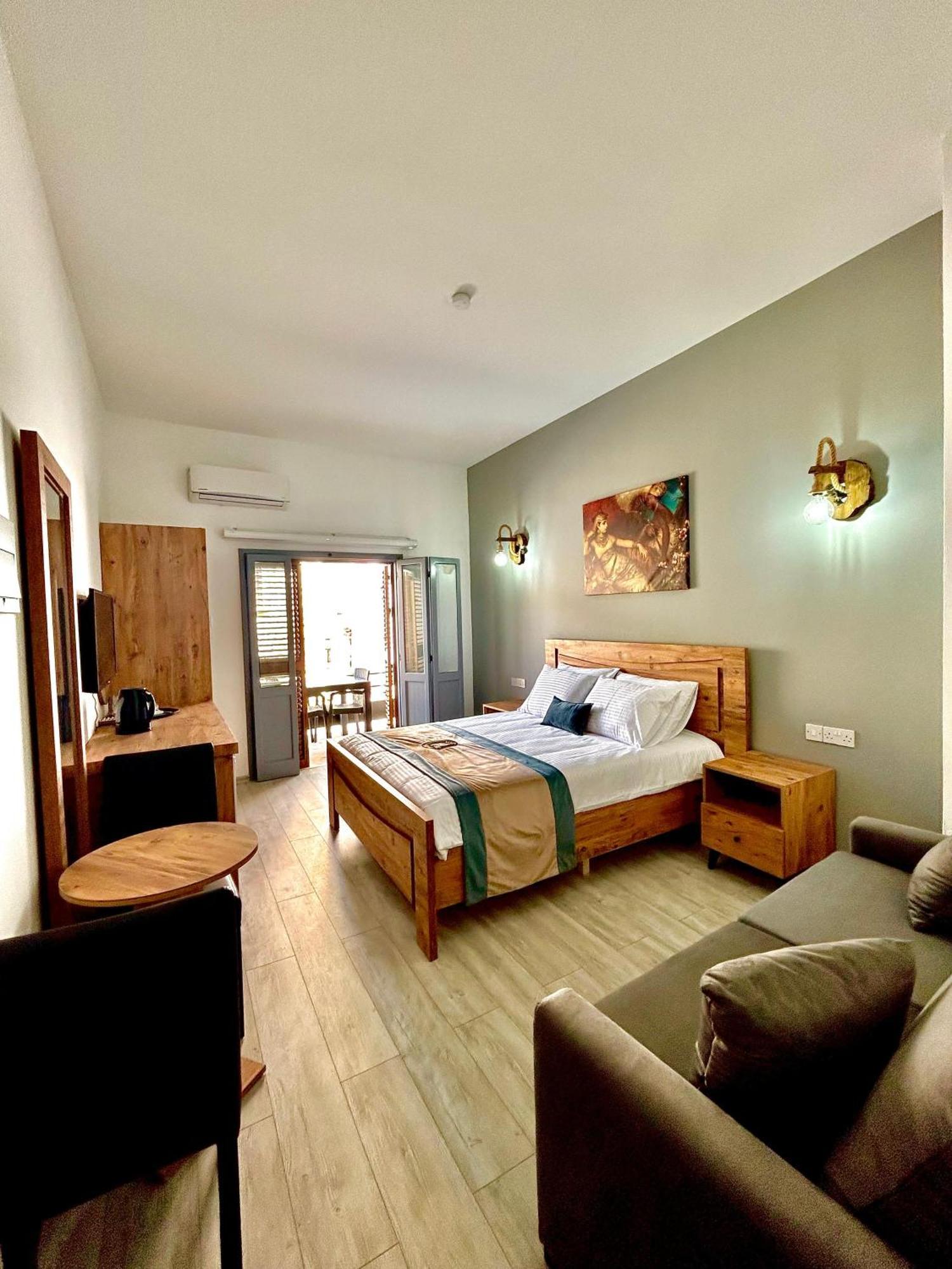 Royal Goddess Guest House, Walled City Αμμόχωστος Εξωτερικό φωτογραφία
